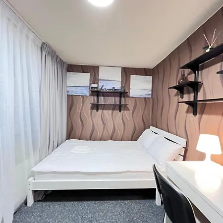 Хостел Girls Dorm